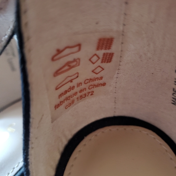 Suede black sandals - Picture 8 of 12